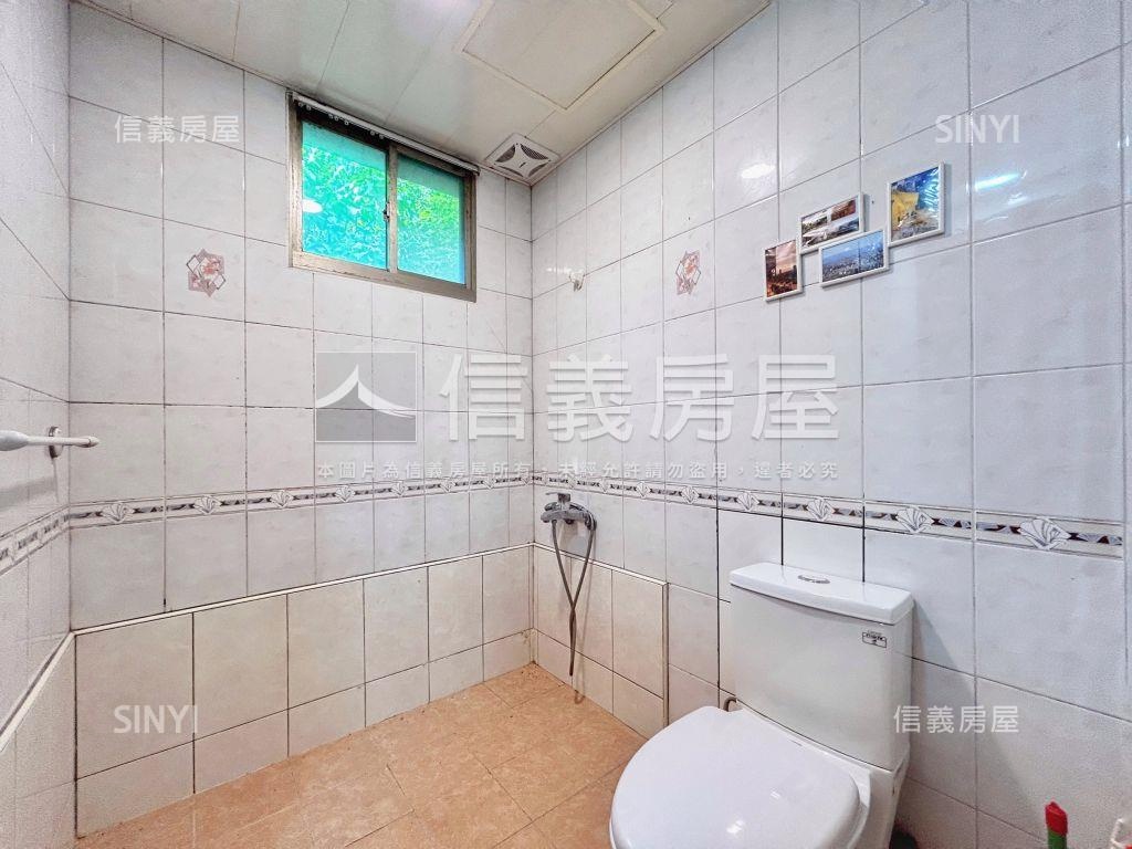 圓山芳鄰四房平面車位房屋室內格局與周邊環境