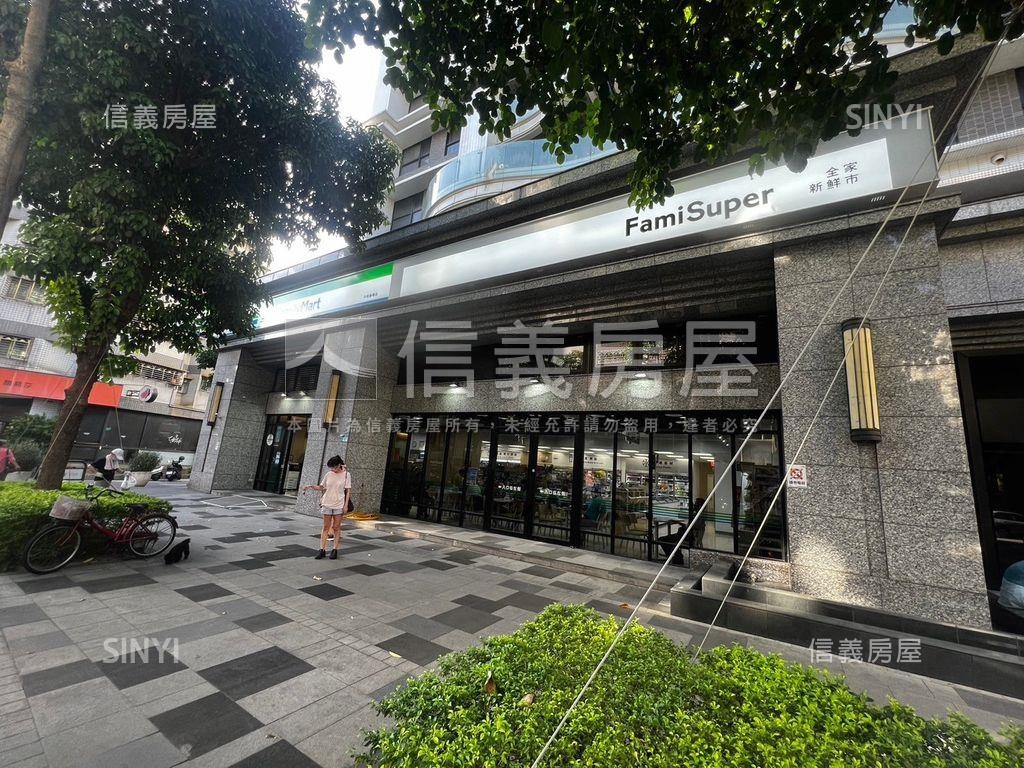 景安捷運四房車位極品房屋室內格局與周邊環境