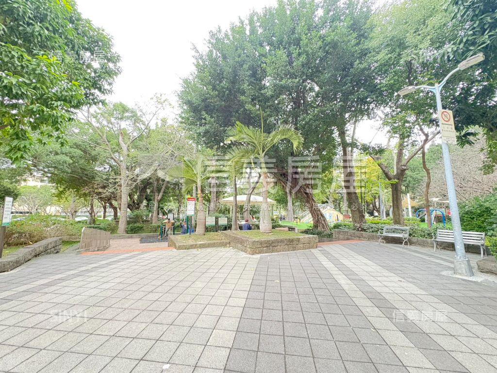【稀有】邊間一樓好停車房屋室內格局與周邊環境