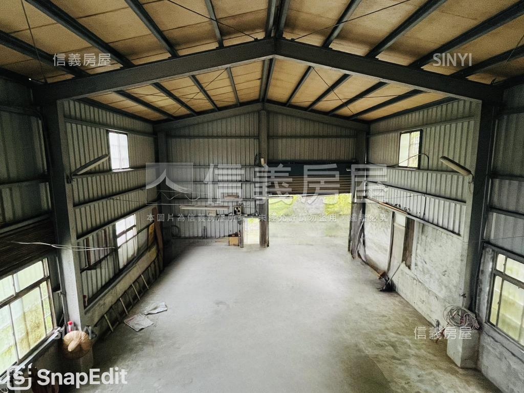 櫻花山莊新店百坪住宅土地房屋室內格局與周邊環境