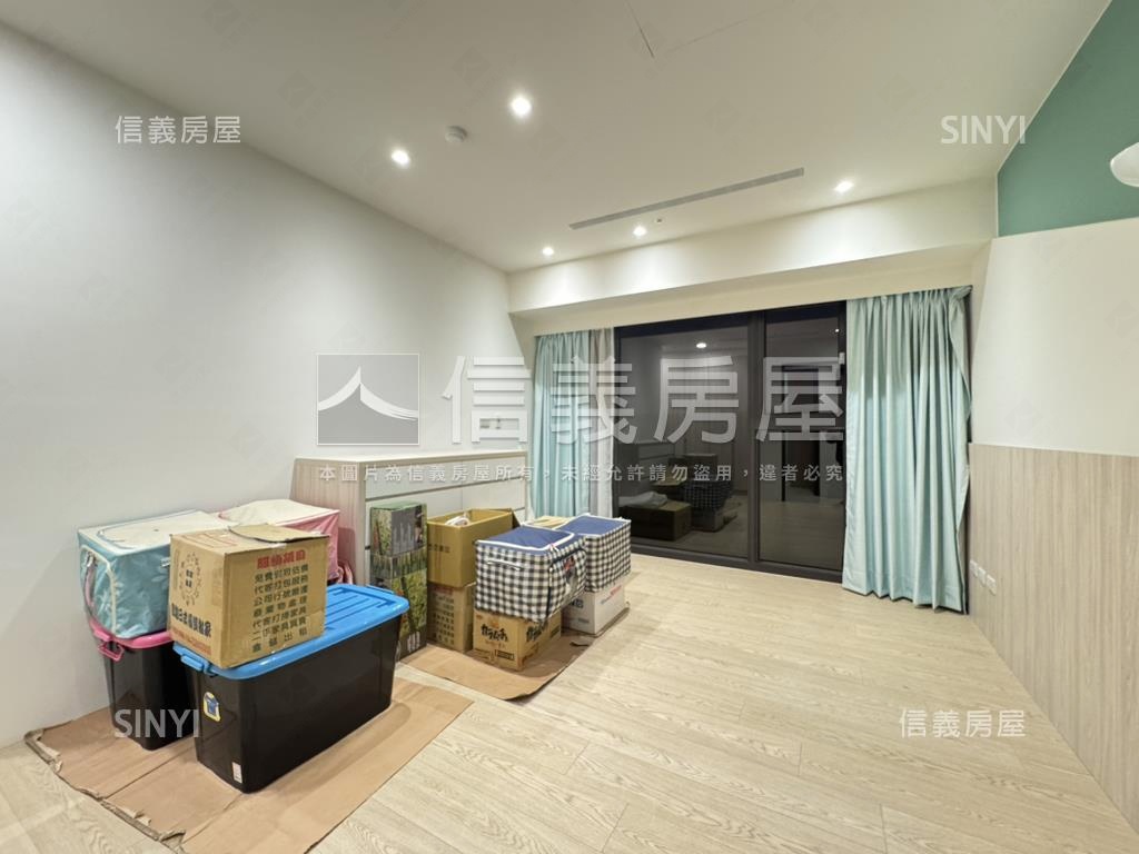 單元二國聚三房雙平車房屋室內格局與周邊環境