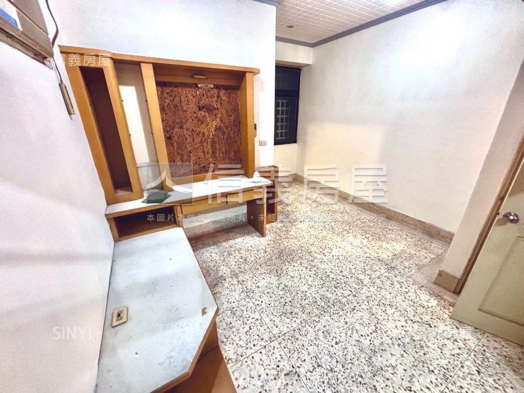 專任．稀有大空間美宅房屋室內格局與周邊環境