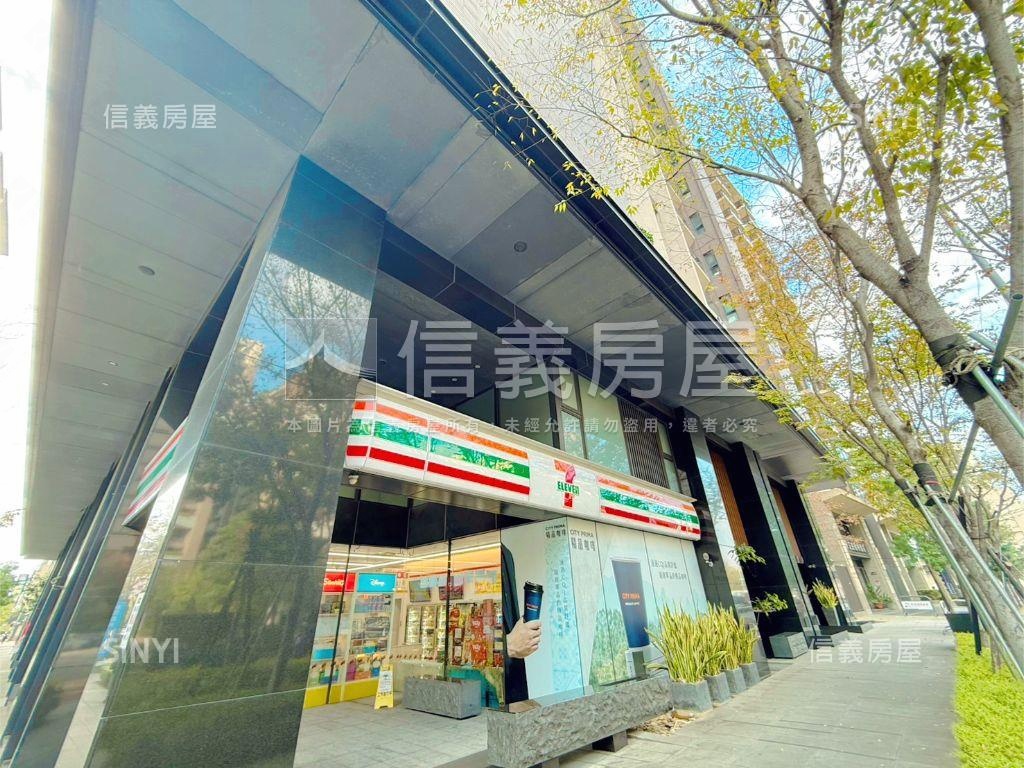 新光鉅虹龧光之旅三房平車房屋室內格局與周邊環境