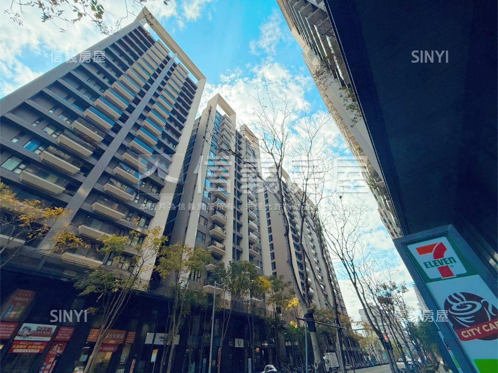 新光鉅虹龧光之旅三房平車房屋室內格局與周邊環境