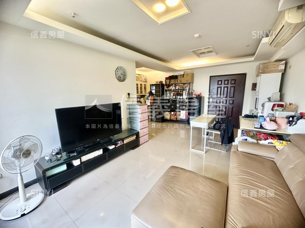 中港首璽稀有二房雙衛平車房屋室內格局與周邊環境