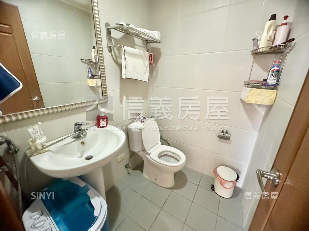 中港首璽稀有二房雙衛平車房屋室內格局與周邊環境