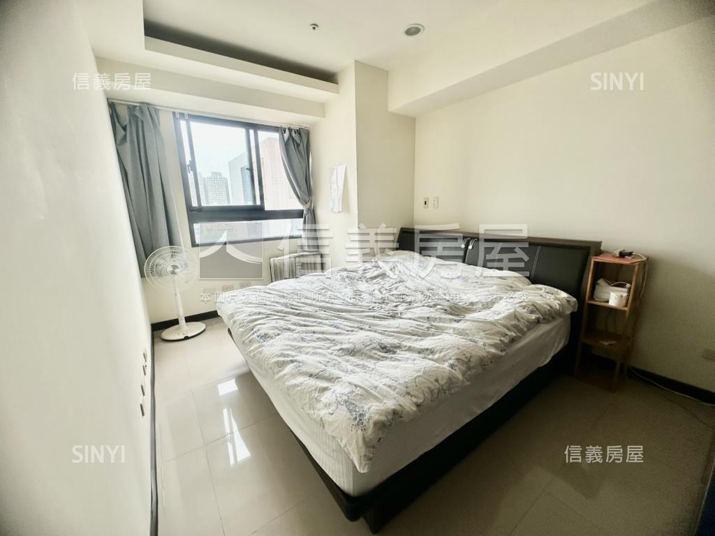 中港首璽稀有二房雙衛平車房屋室內格局與周邊環境