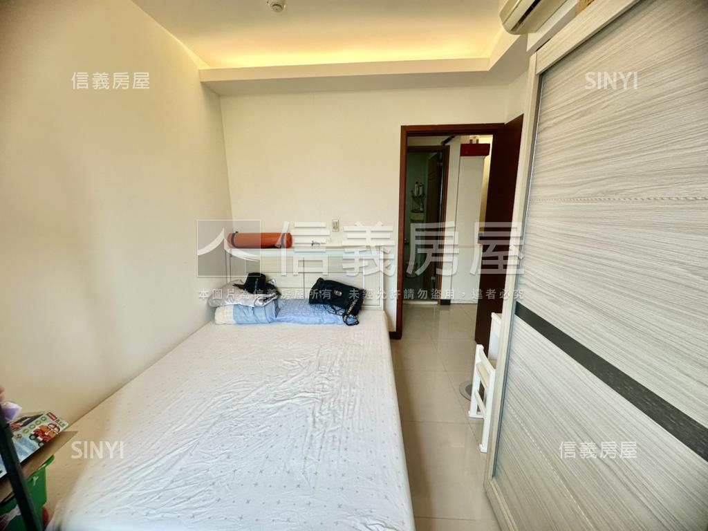 中港首璽稀有二房雙衛平車房屋室內格局與周邊環境