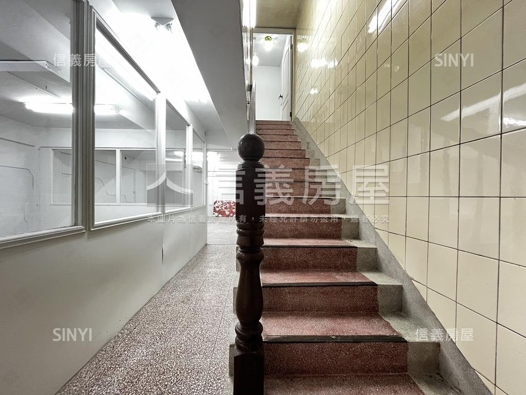 南向靜室。心落一隅房屋室內格局與周邊環境