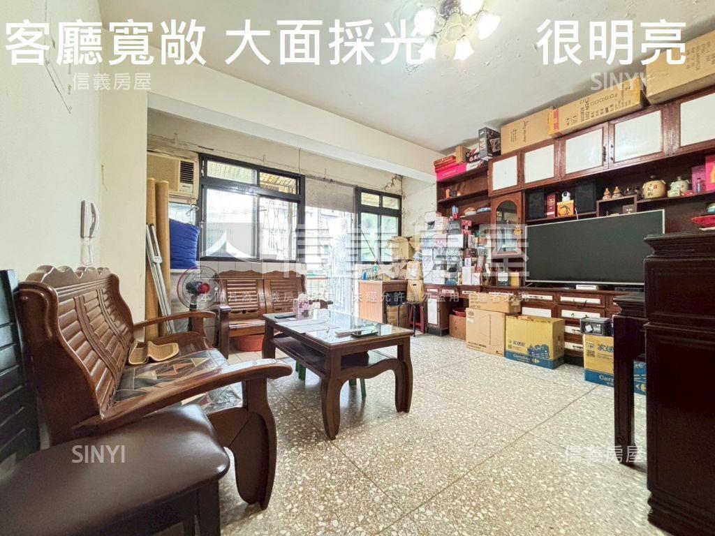 榮星花園露臺２樓邊間３房房屋室內格局與周邊環境