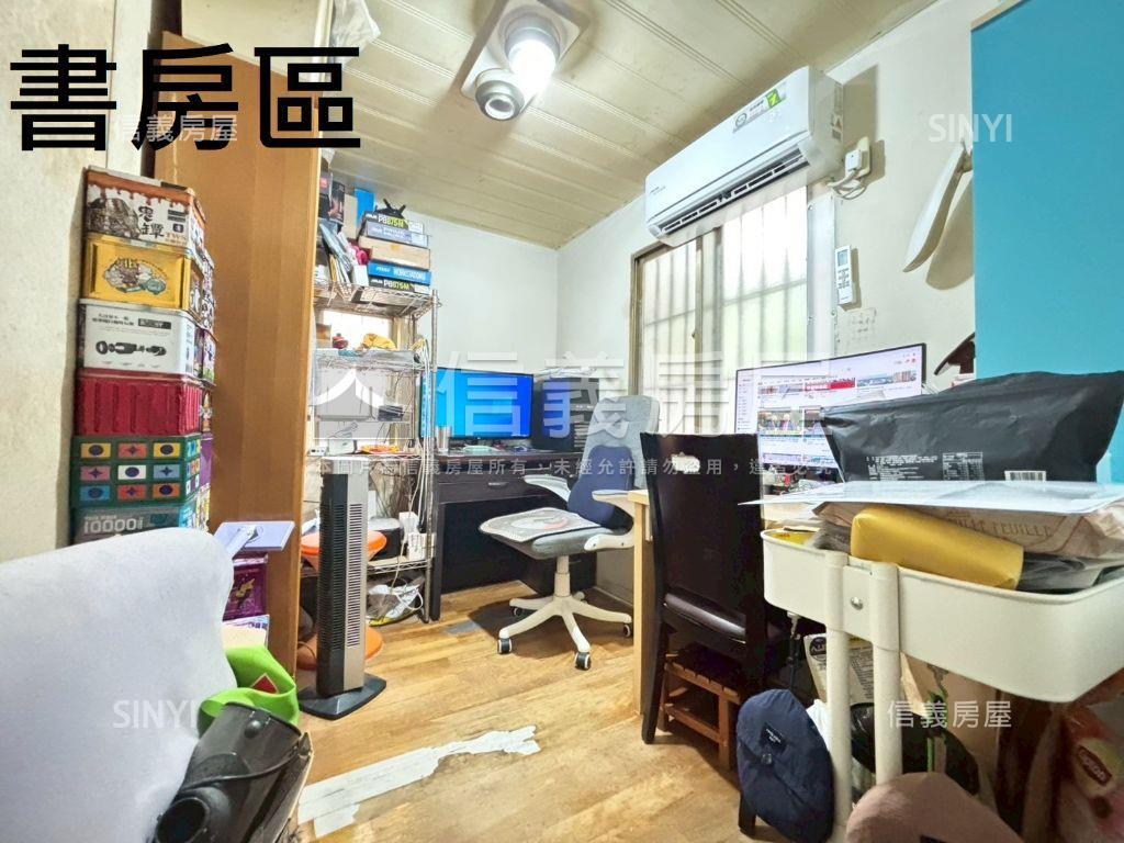 榮星花園露臺２樓邊間３房房屋室內格局與周邊環境