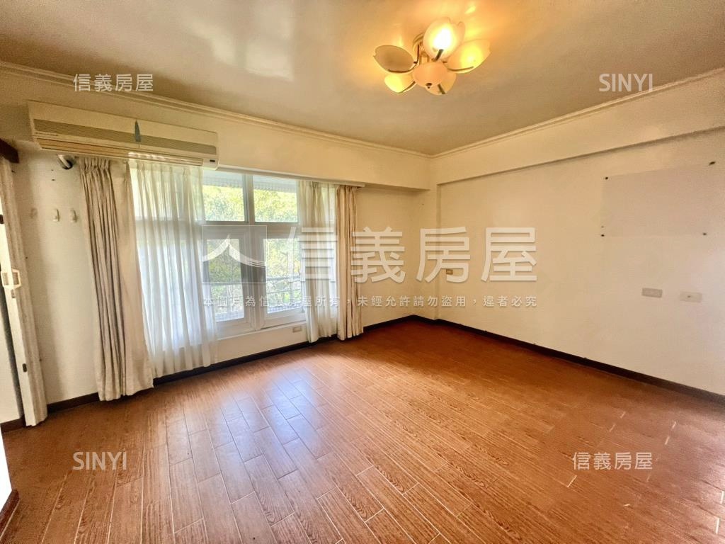 麗景大花園透天房屋室內格局與周邊環境