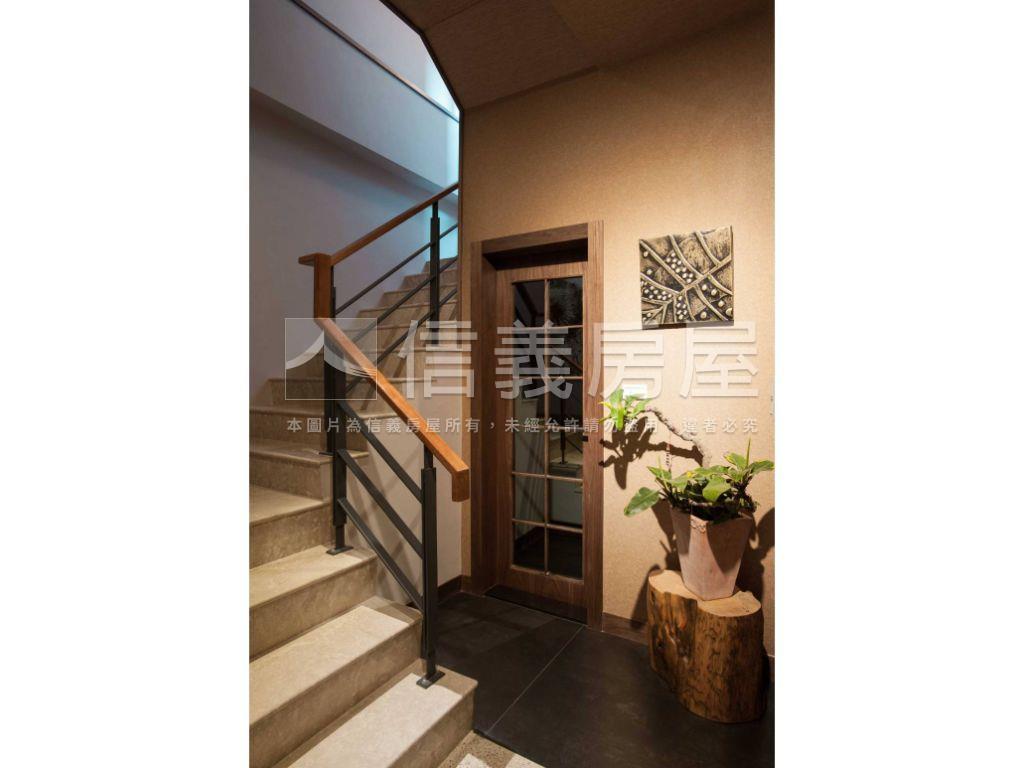 高質感裝潢大面寬別墅房屋室內格局與周邊環境