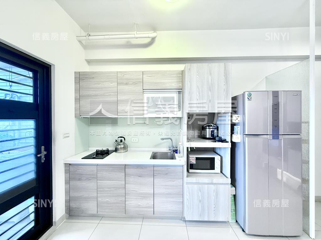 山水晶棧高樓景觀兩房平車房屋室內格局與周邊環境