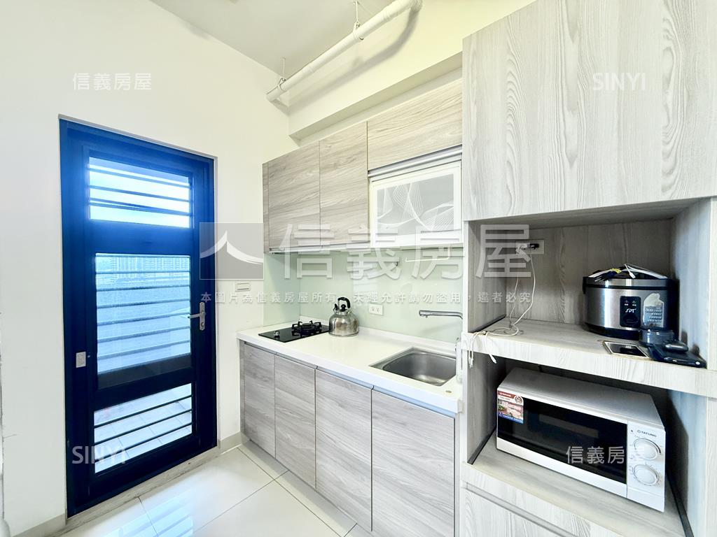 山水晶棧高樓景觀兩房平車房屋室內格局與周邊環境