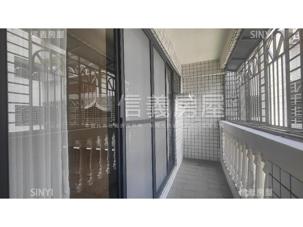 西屯質感首購三房房屋室內格局與周邊環境