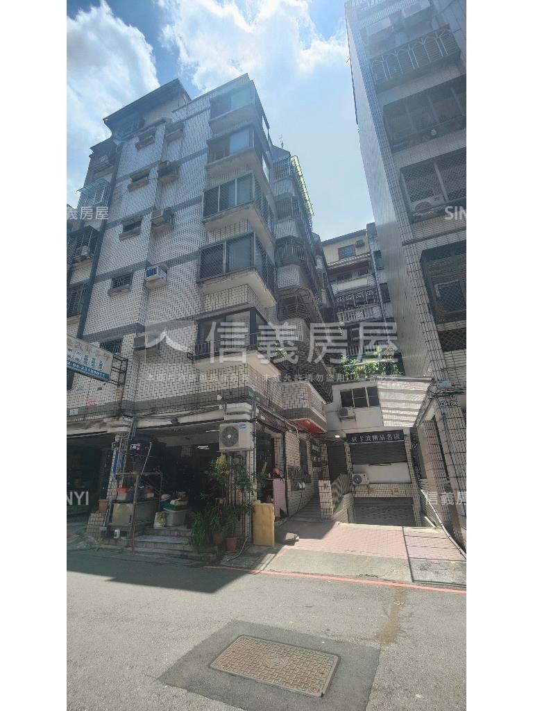 西屯質感首購三房房屋室內格局與周邊環境