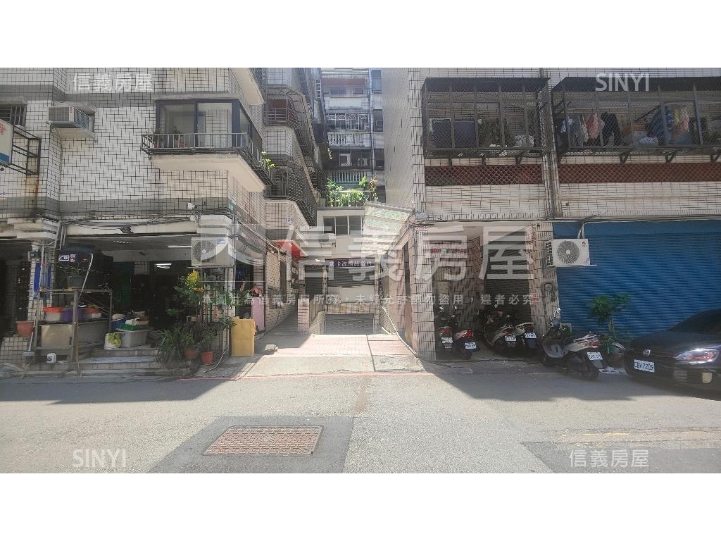 西屯質感首購三房房屋室內格局與周邊環境