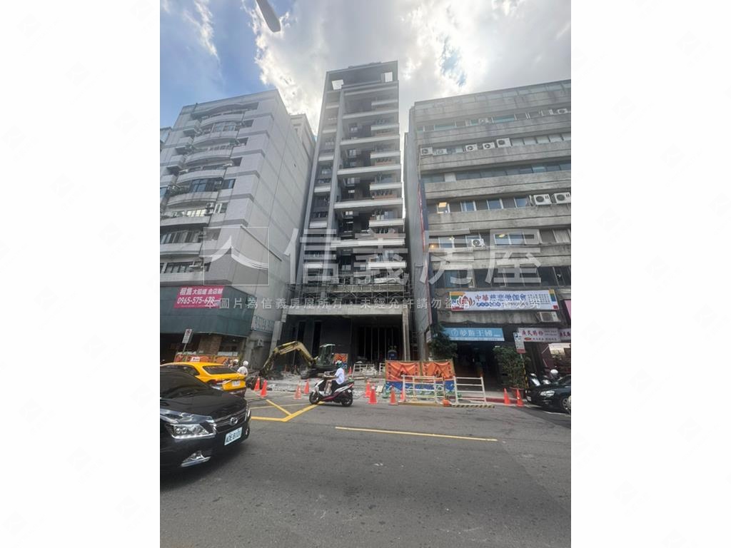 日日禾高樓層釋出面馬路房屋室內格局與周邊環境