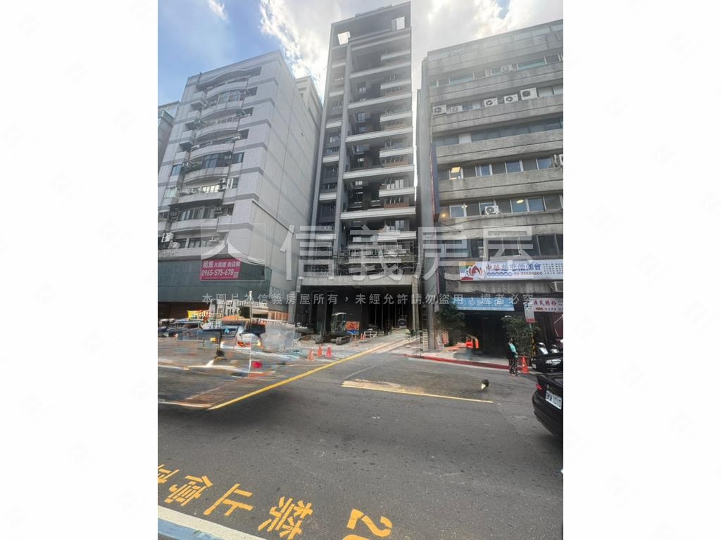 日日禾高樓層釋出面馬路房屋室內格局與周邊環境
