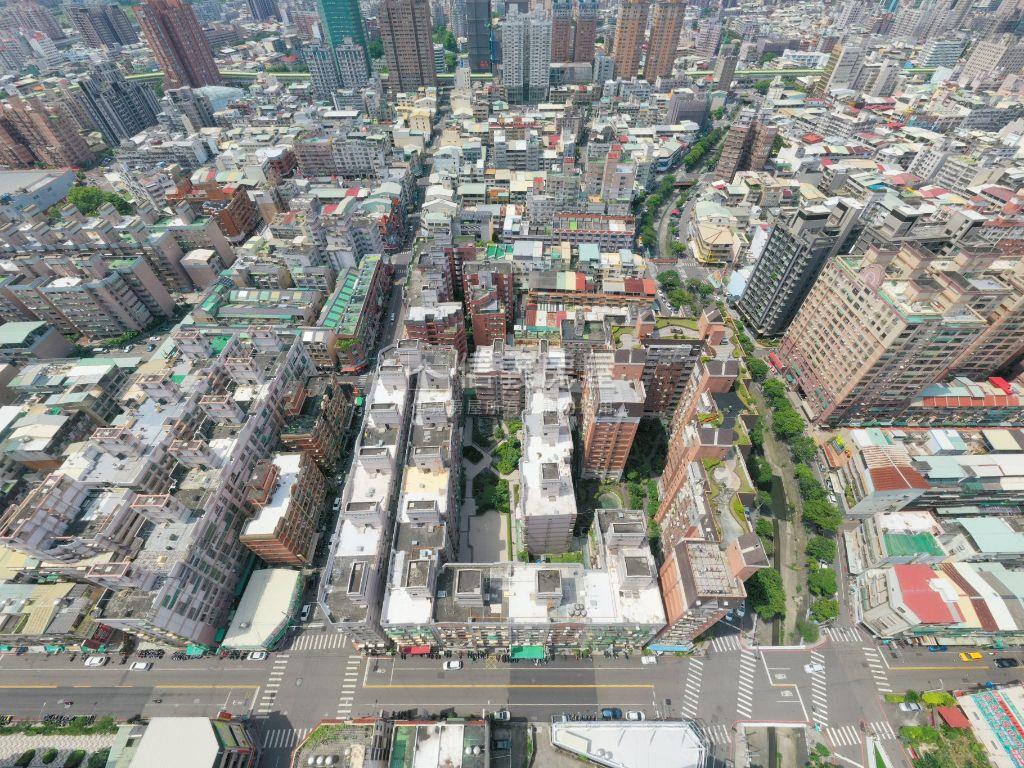 近北屯市立圖書館●土地Ａ房屋室內格局與周邊環境