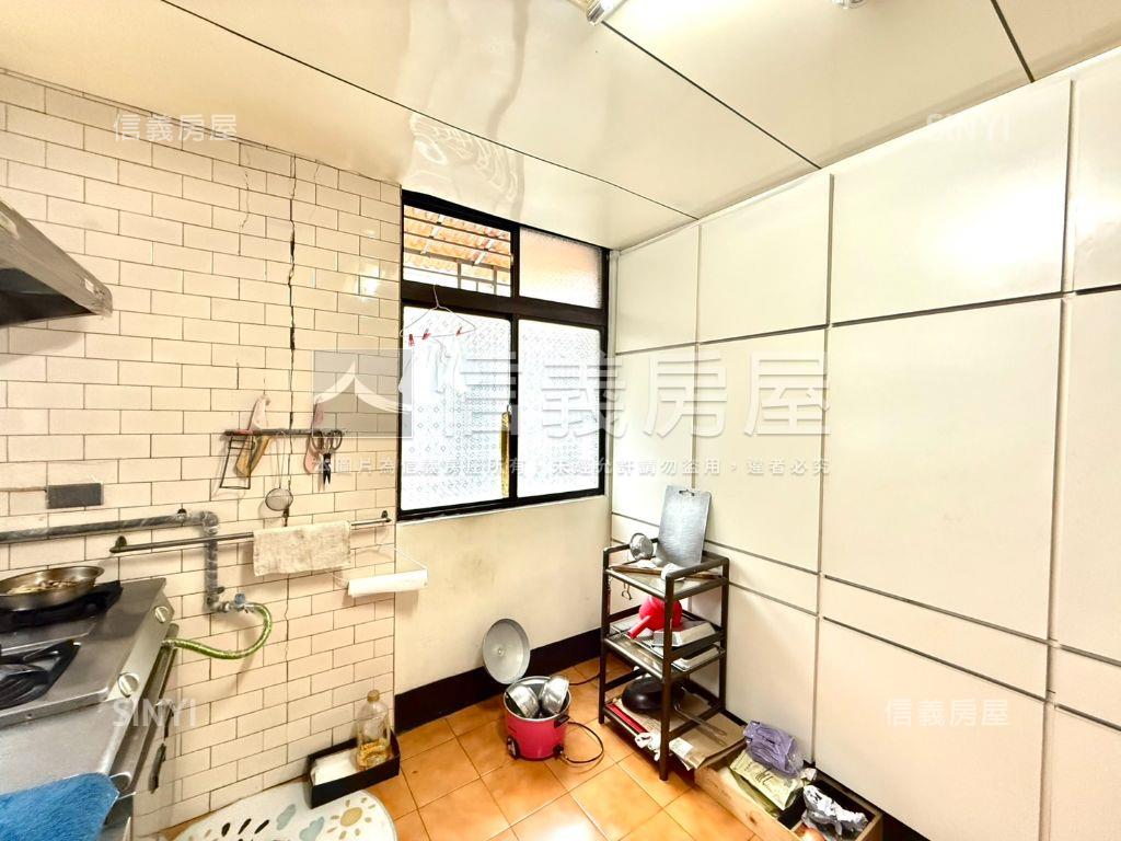 石牌四採方正學區宅房屋室內格局與周邊環境
