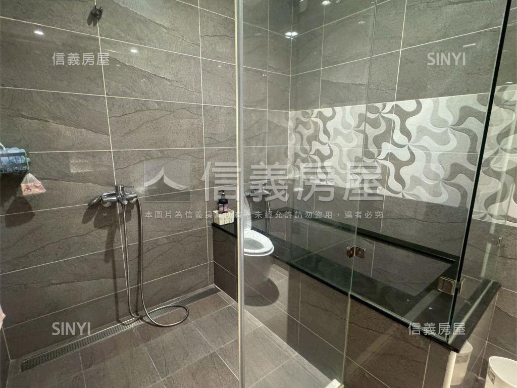 大湖漂亮四房車位房屋室內格局與周邊環境