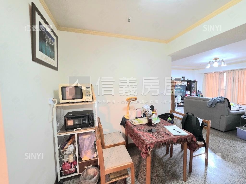 店長推薦大葉學苑四房平車房屋室內格局與周邊環境
