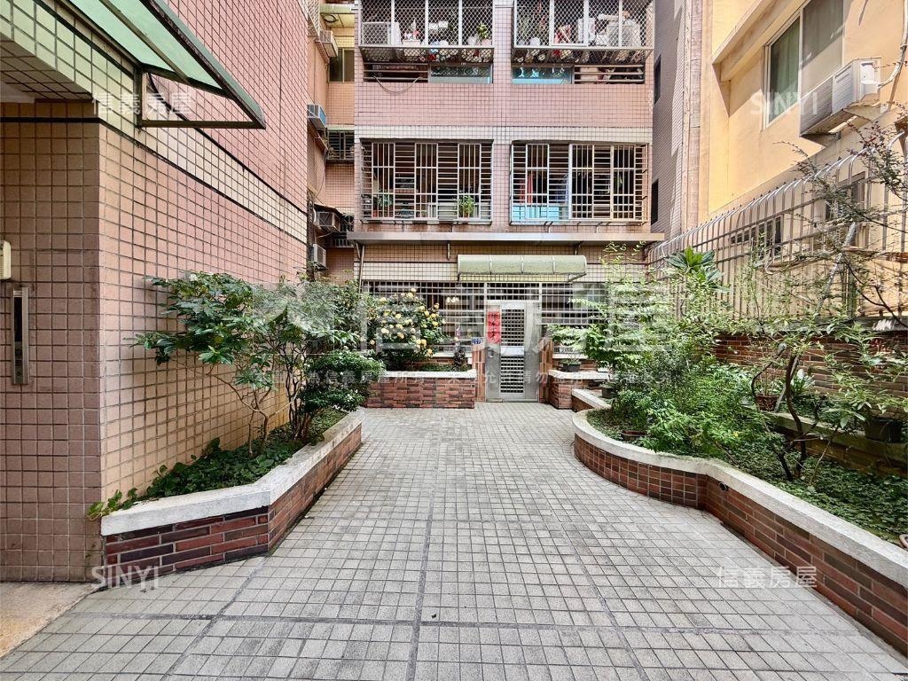 北屯區三房房屋室內格局與周邊環境