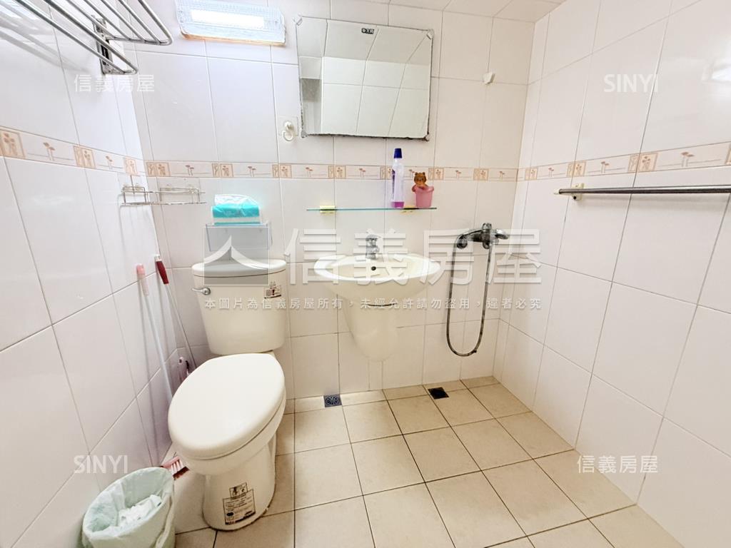 善化市區整新臨路透天房屋室內格局與周邊環境