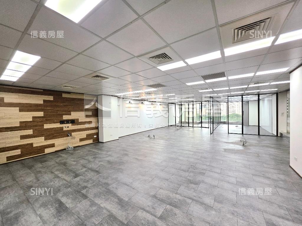 藝文中正路世貿商辦房屋室內格局與周邊環境