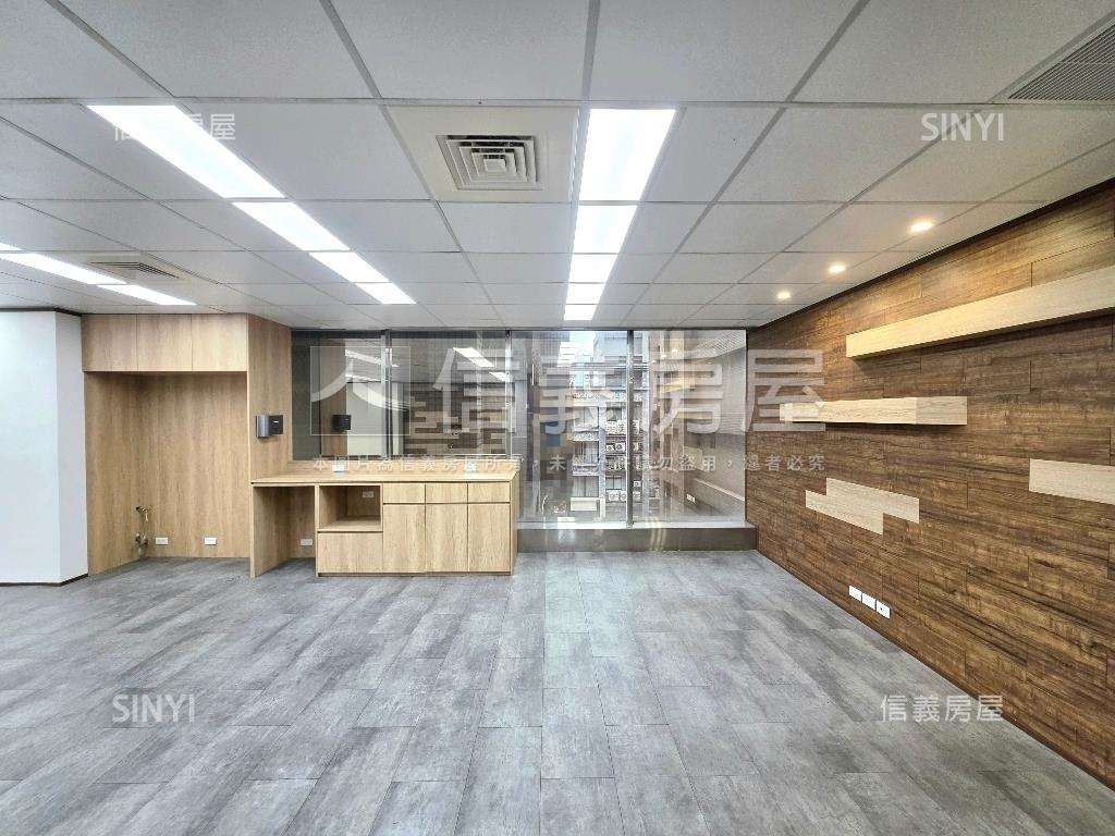 藝文中正路世貿商辦房屋室內格局與周邊環境