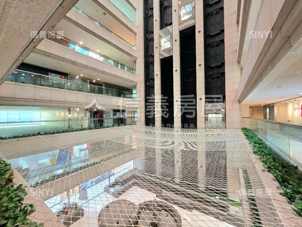 藝文中正路世貿商辦房屋室內格局與周邊環境