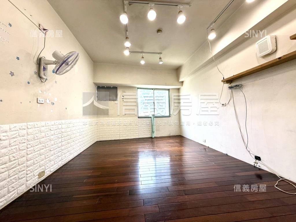 ☀️中高樓層河景套房☀️房屋室內格局與周邊環境