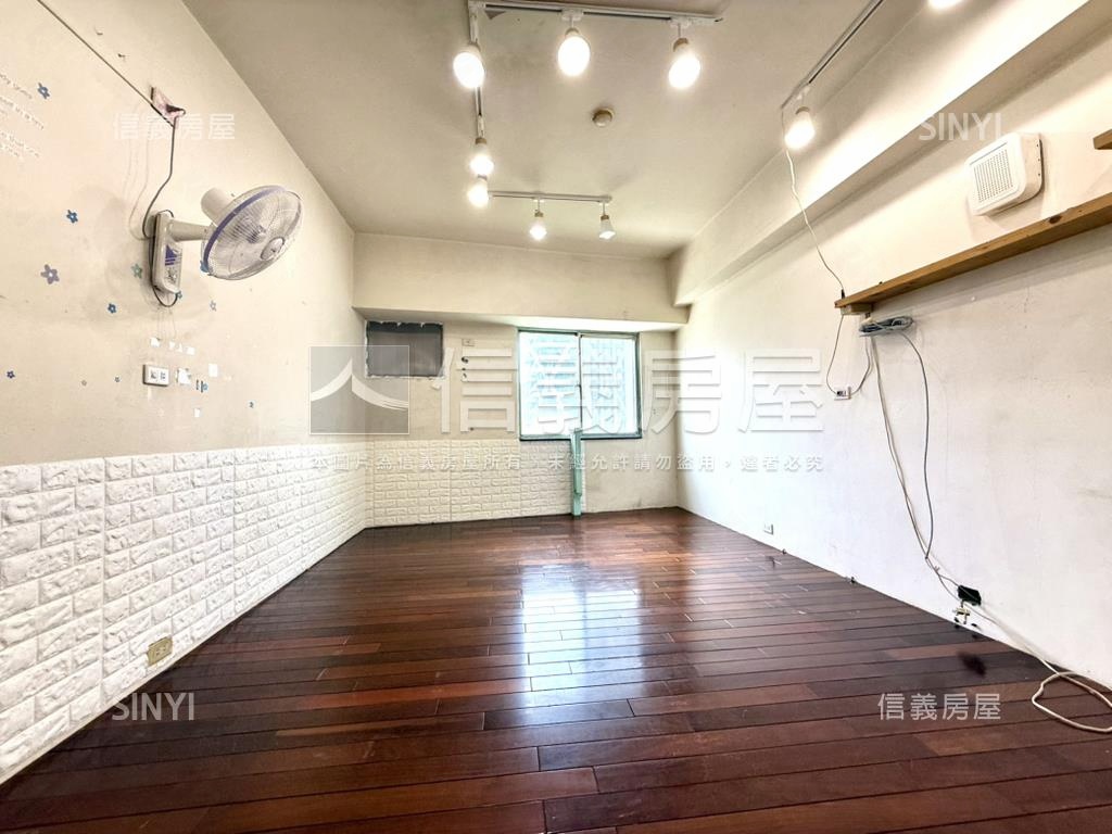 ☀️中高樓層河景套房☀️房屋室內格局與周邊環境