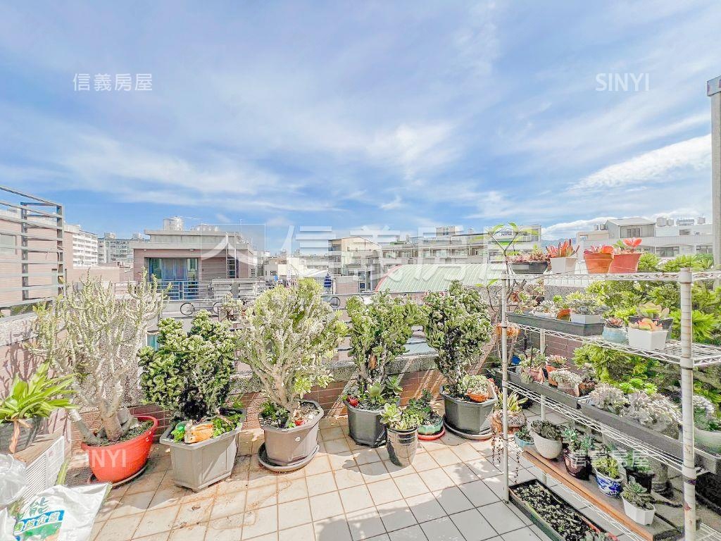 強！近公園震後大面寬別墅房屋室內格局與周邊環境