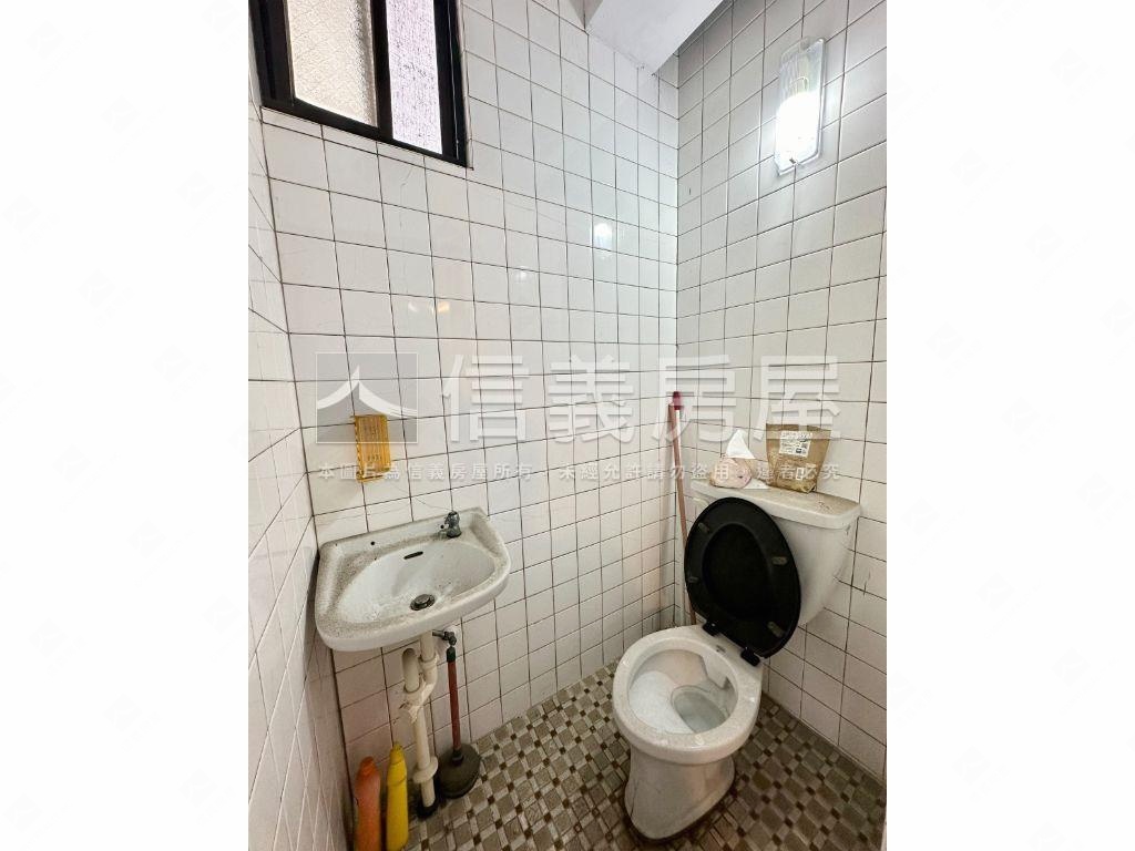 近彰化女中低總價三房房屋室內格局與周邊環境