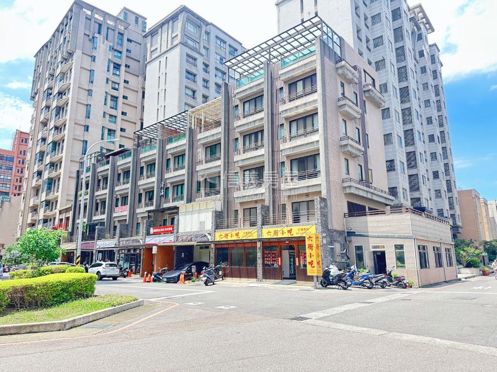 典藏高鐵區大面寬可住可店房屋室內格局與周邊環境