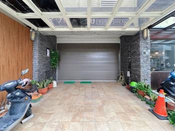 典藏高鐵區大面寬可住可店
