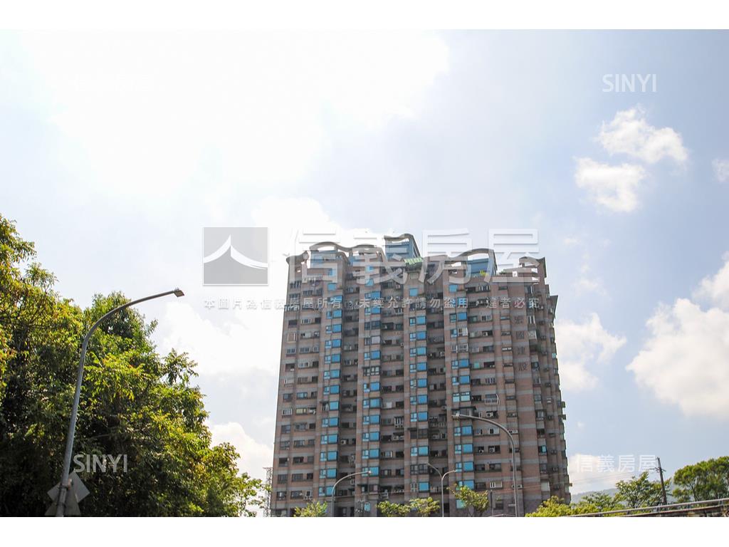 宏國低總價一房衛浴開窗房屋室內格局與周邊環境