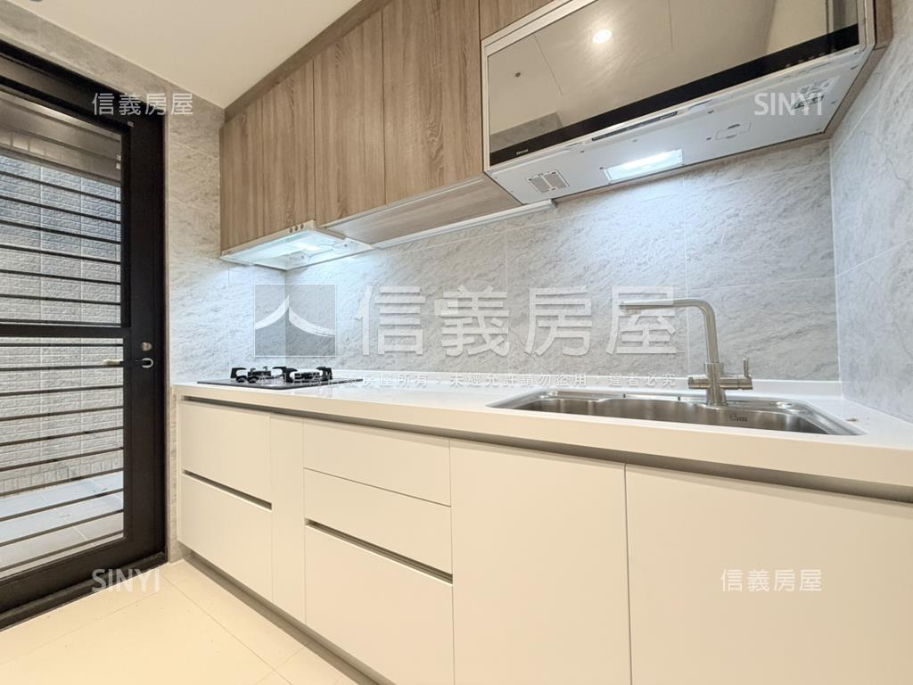 新美齊。花園景觀露臺３房房屋室內格局與周邊環境