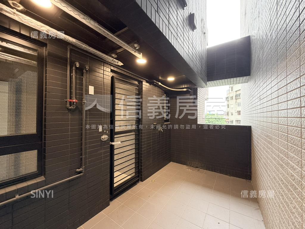 新美齊。花園景觀露臺３房房屋室內格局與周邊環境