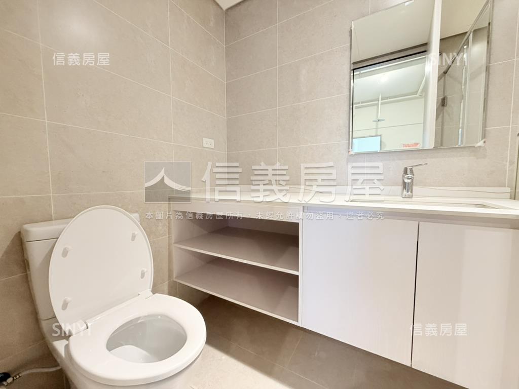 新美齊。花園景觀露臺３房房屋室內格局與周邊環境