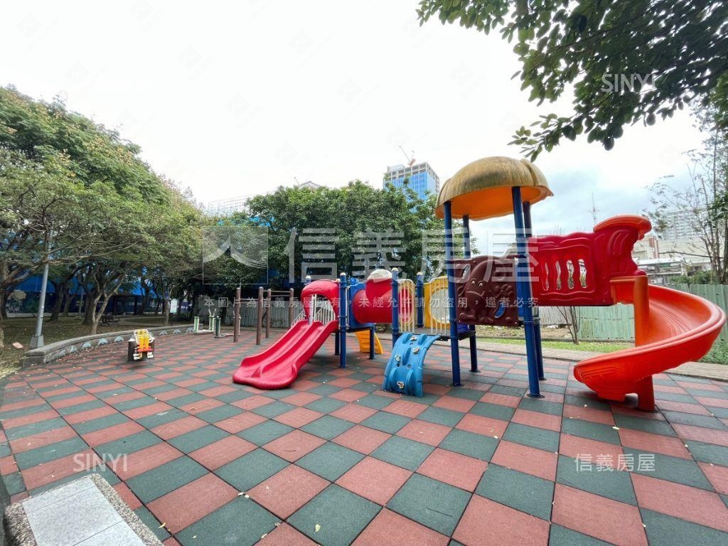 德杰羽森璽優景觀戶房屋室內格局與周邊環境