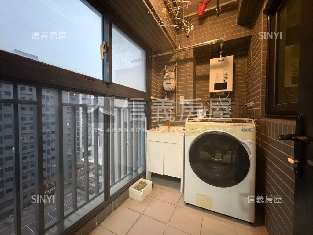 稀有☆品森活裝潢３房美屋房屋室內格局與周邊環境