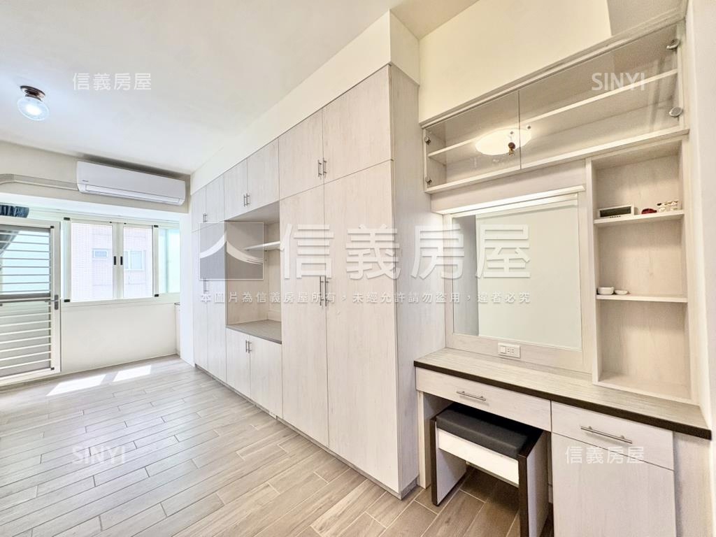 美裝潢一房一廳房屋室內格局與周邊環境