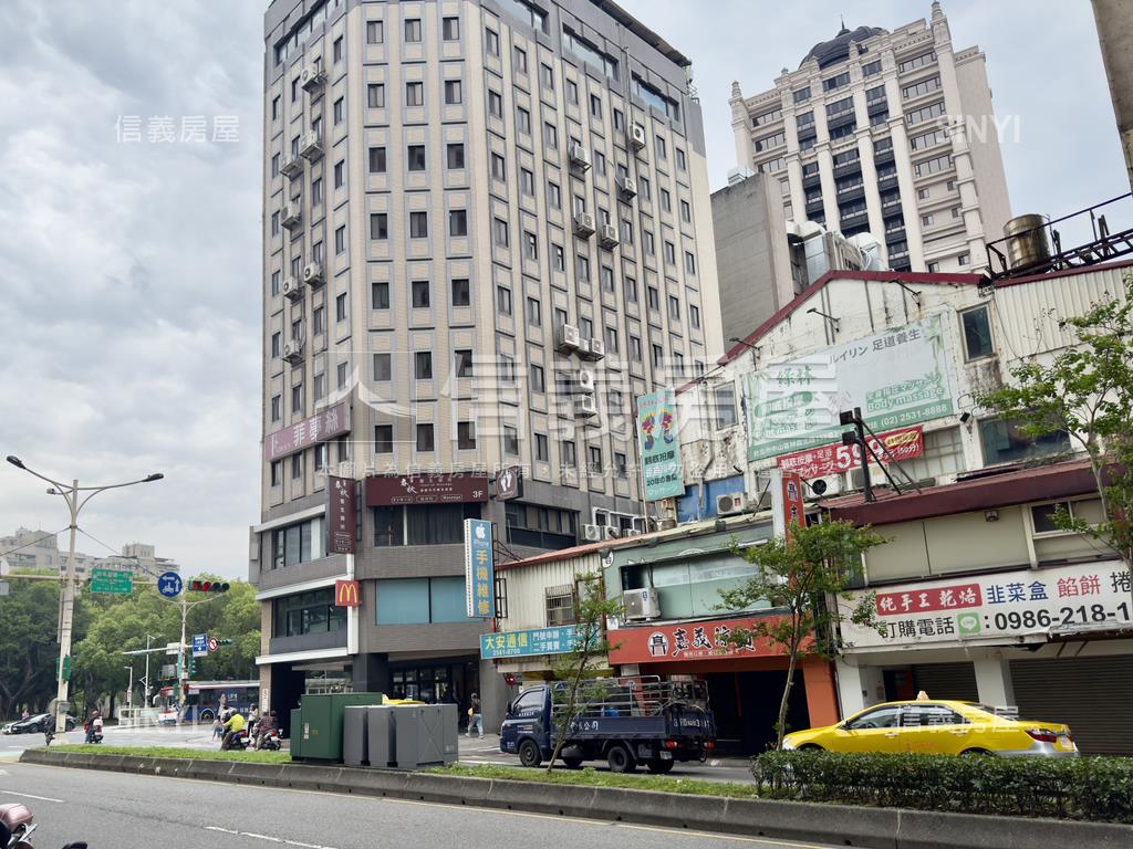 南京麥當勞旁金透天房屋室內格局與周邊環境