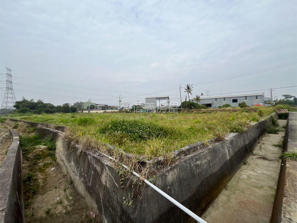 大社千坪臨路農地房屋室內格局與周邊環境