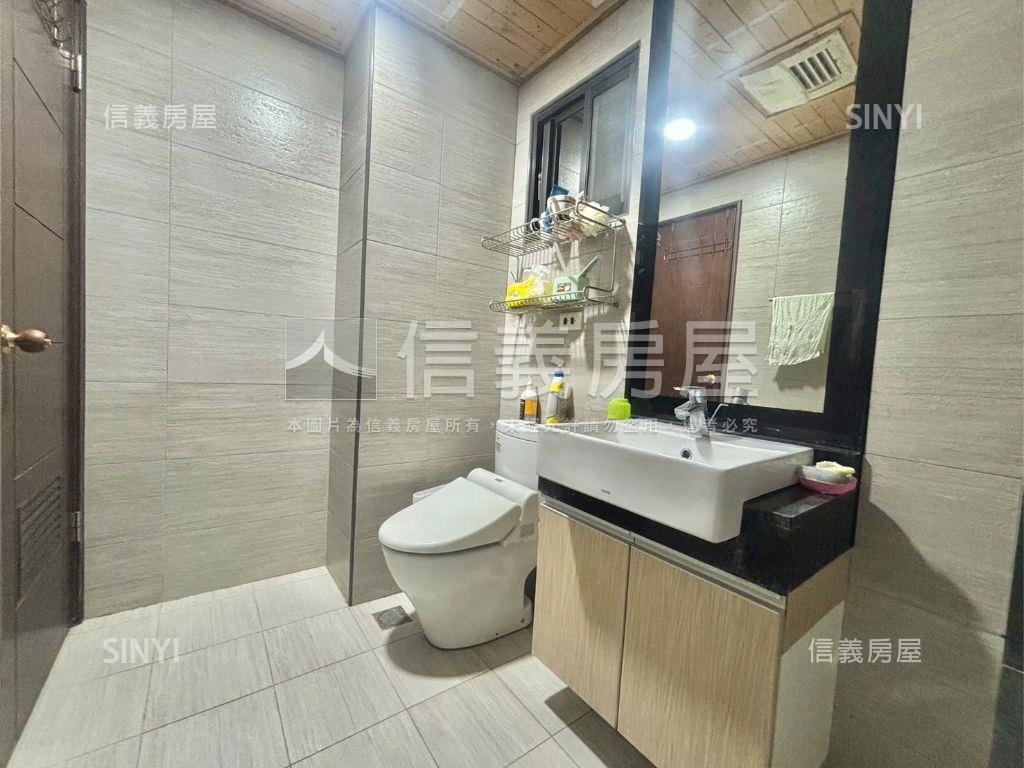 美術館高樓景觀質感兩房房屋室內格局與周邊環境