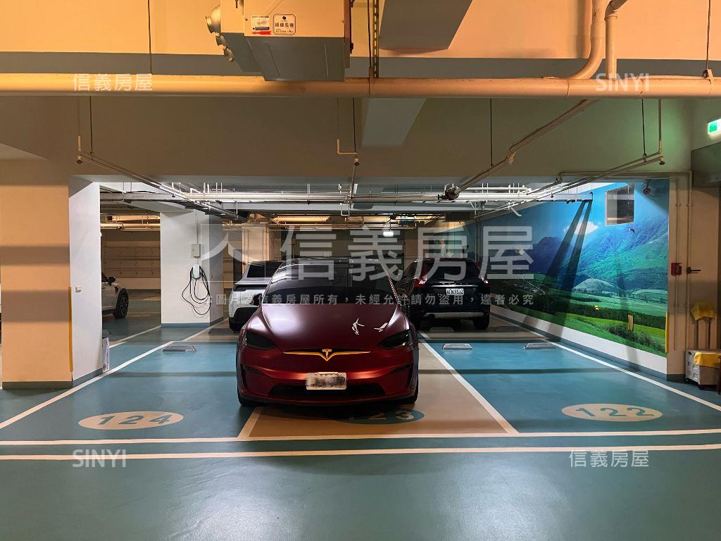 大觀無極尊榮帝王視野豪邸房屋室內格局與周邊環境